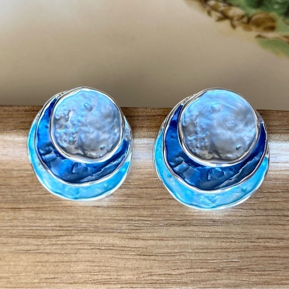 ✨Sundance Artesia Earrings - Picture 4 of 11